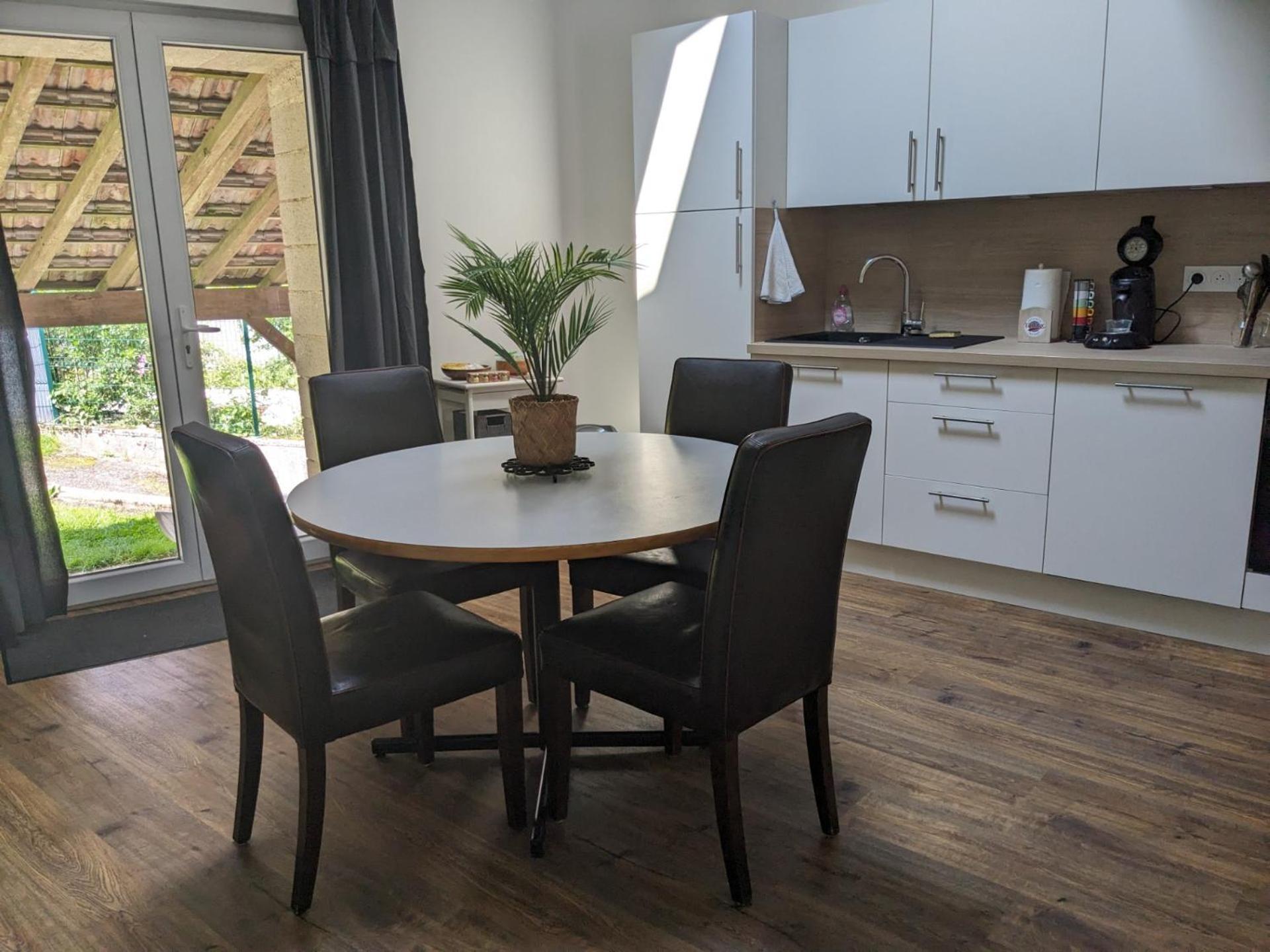 Vila La Casa Bosch Sombernon Exteriér fotografie